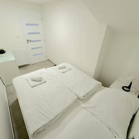 Krasny - 2 V Srdci Centra Apartment *