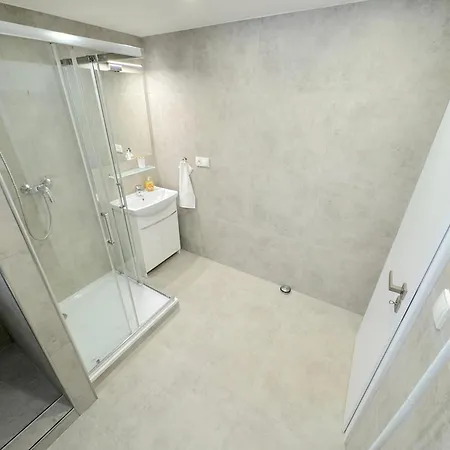 Krasny - 2 V Srdci Centra Appartement